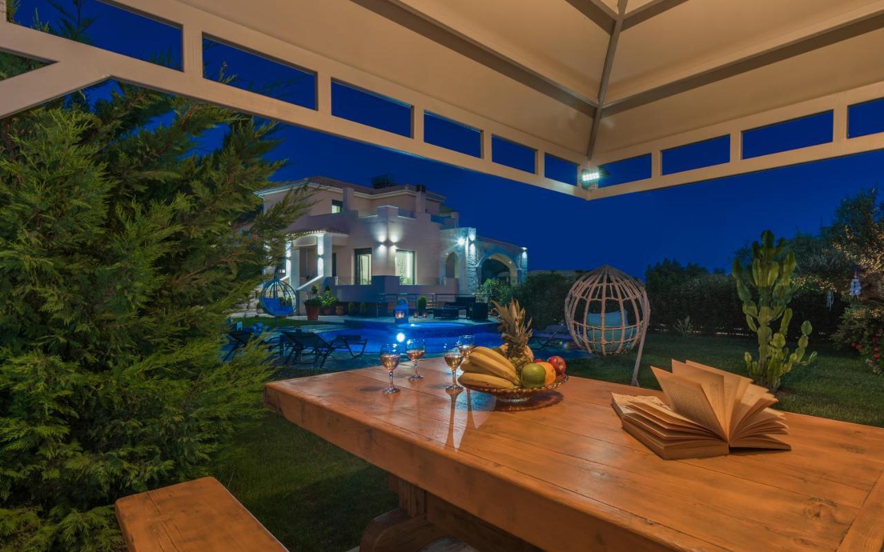 Romanza Luxury Villa Kalamákion Buitenkant foto