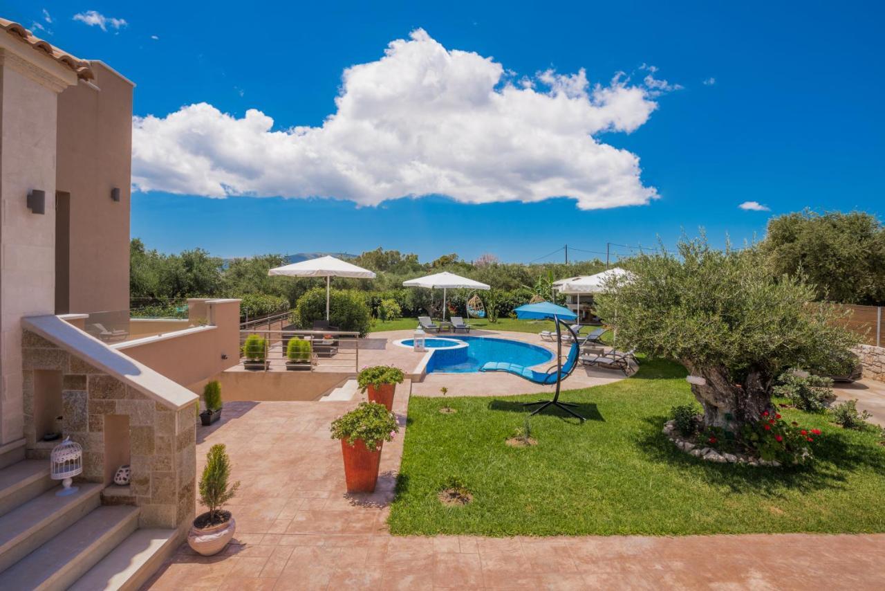 Romanza Luxury Villa Kalamákion Buitenkant foto