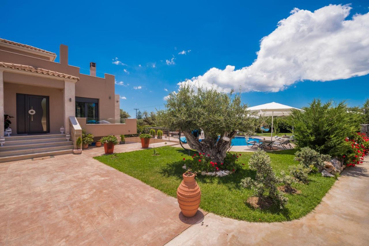 Romanza Luxury Villa Kalamákion Buitenkant foto