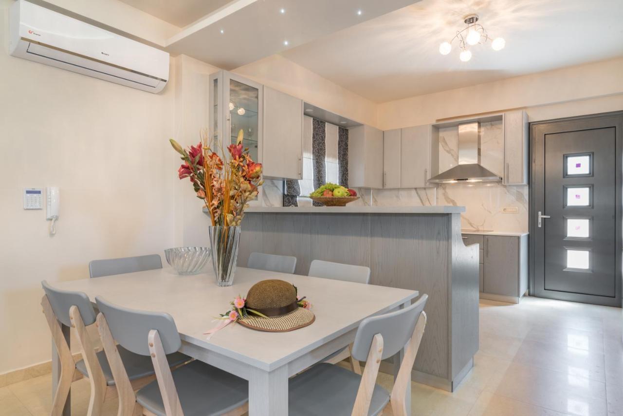 Romanza Luxury Villa Kalamákion Buitenkant foto