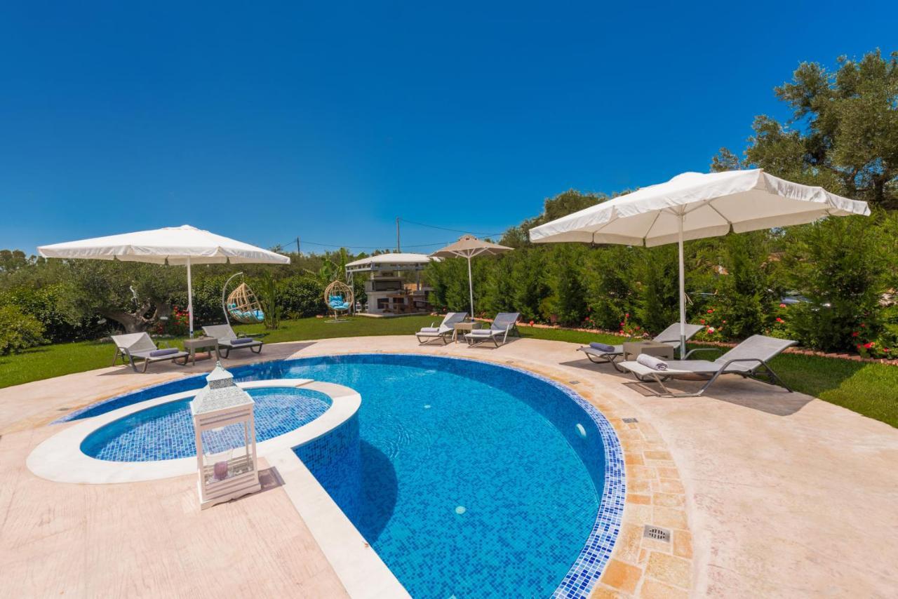 Romanza Luxury Villa Kalamákion Buitenkant foto