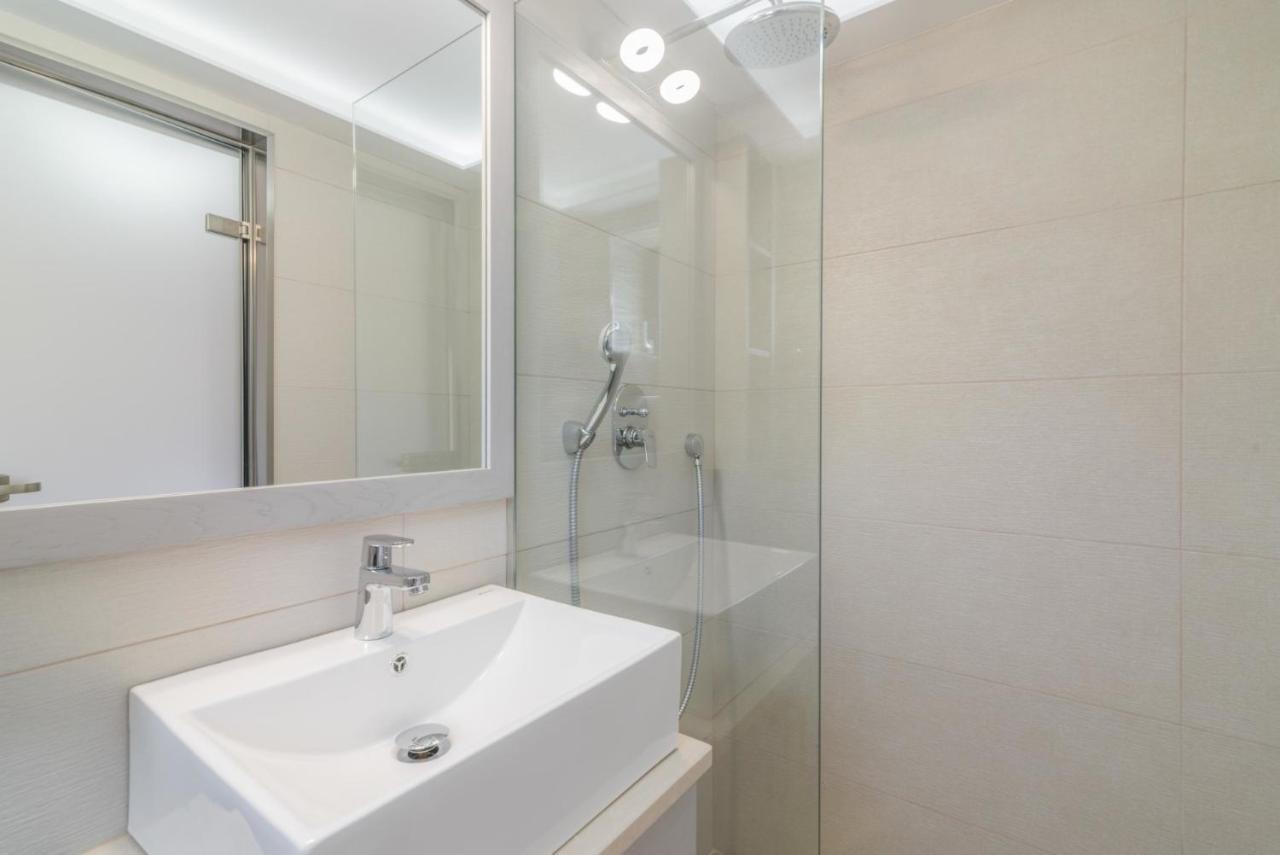 Romanza Luxury Villa Kalamákion Buitenkant foto